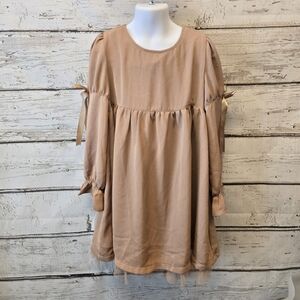 Charming Kids Dress with Bow Accents